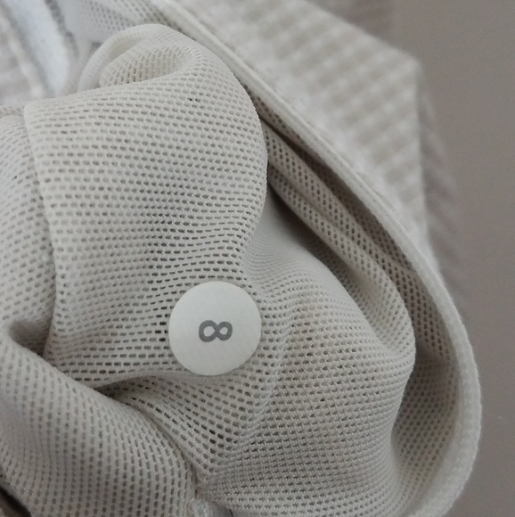 Lululemon Forme Jacket Size 8 - Picture 7 of 7